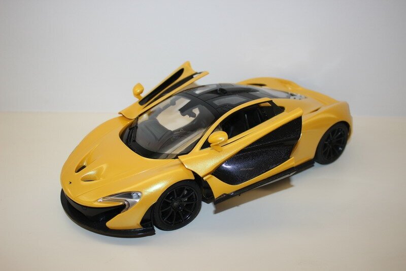 Машина р у 1:14 McLaren P1, цвет жёлтый 2.4G 75110Y