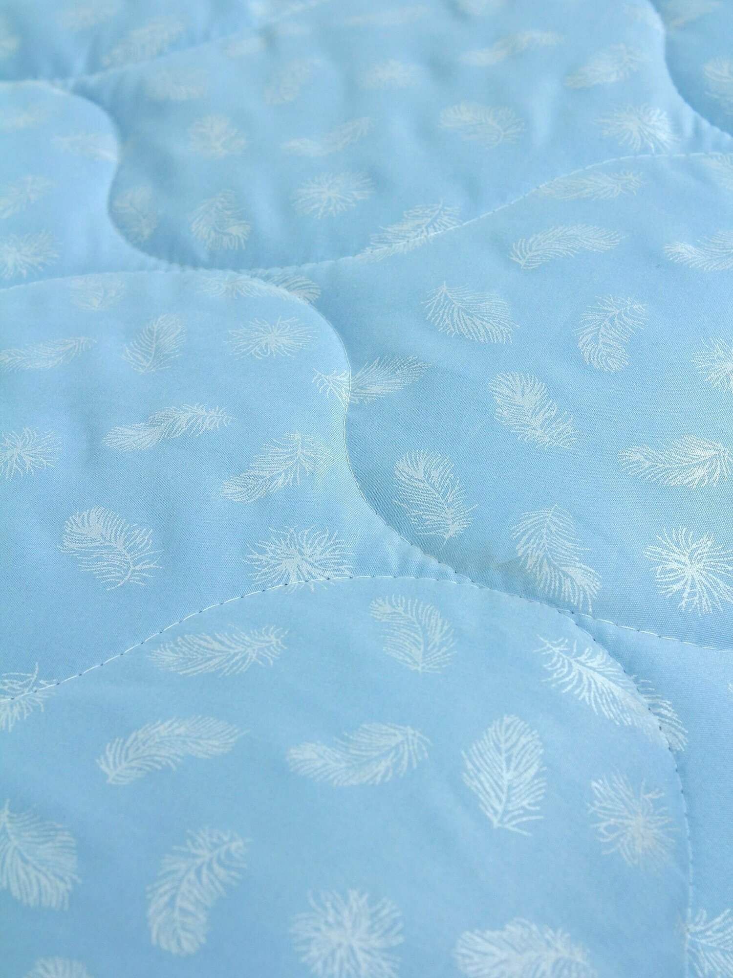 Одеяло "Лебяжий пух" облегченное, в поплексе, плотность 150 г/м2 - фотография № 8