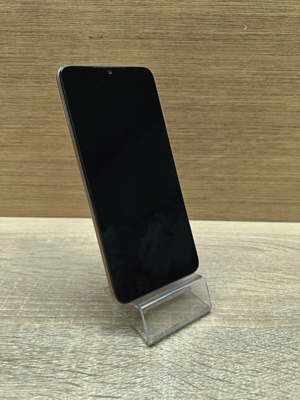 Смартфон Infinix HOT 20i 4/128 ГБ Global для РФ, 2 SIM, золотистый — фото 1