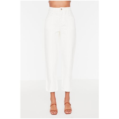 фото Джинсы trendyol женские, модель: twoss20je0425, цвет: white, размер: 36