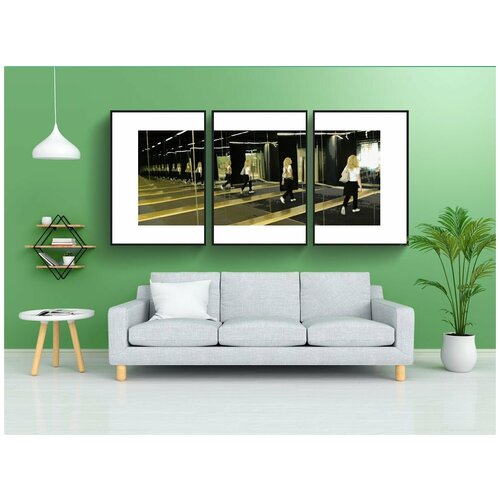 фото Набор модулных постеров для интерьера "зеркало, бесконечность, женщина" 60x90 см. в тубусе, без рамки lotsprints