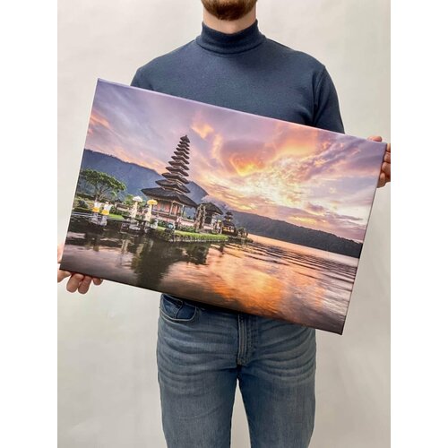 Картина интерьерная на холсте на стену Храм на Бали, 40 х 60 см для дома, квартиры, офиса, кафе, ресторана, дачи.