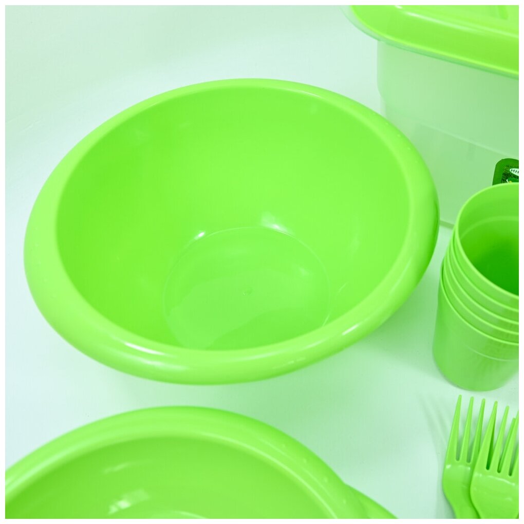 Набор посуды "На лужайке" на 6 персон цвет салатовый
