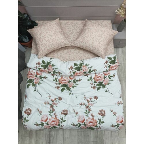 белый, зеленый, бежевый