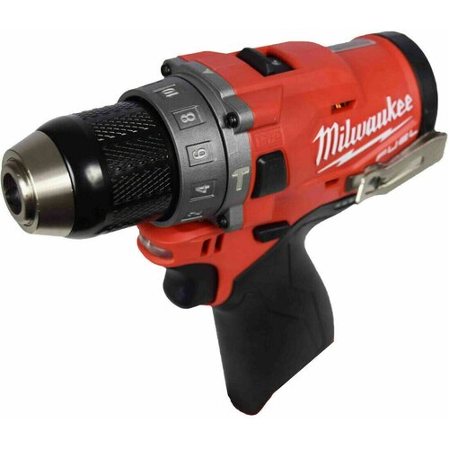 Шуруповёрт Milwaukee М12 2504-20 1520000₽