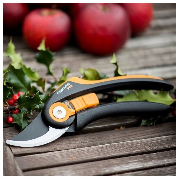 Секатор FISKARS SmartFit P68 1001424 черный - фотография № 19