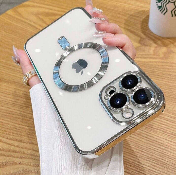 Магнитный силиконовый чехол на iPhone 14 PRO MAX магсейф (на айфон 14 про макс) с поддержкой Magsafe с магнитной зарядкой и защитой камеры серебристый