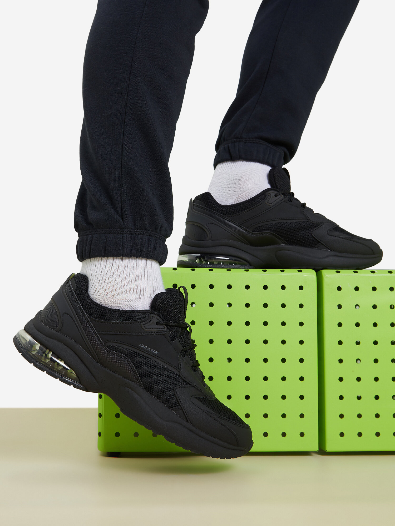 фото Кроссовки мужские Demix Neo Bubble Max Черный; RUS: 42.5, Ориг: 42.5