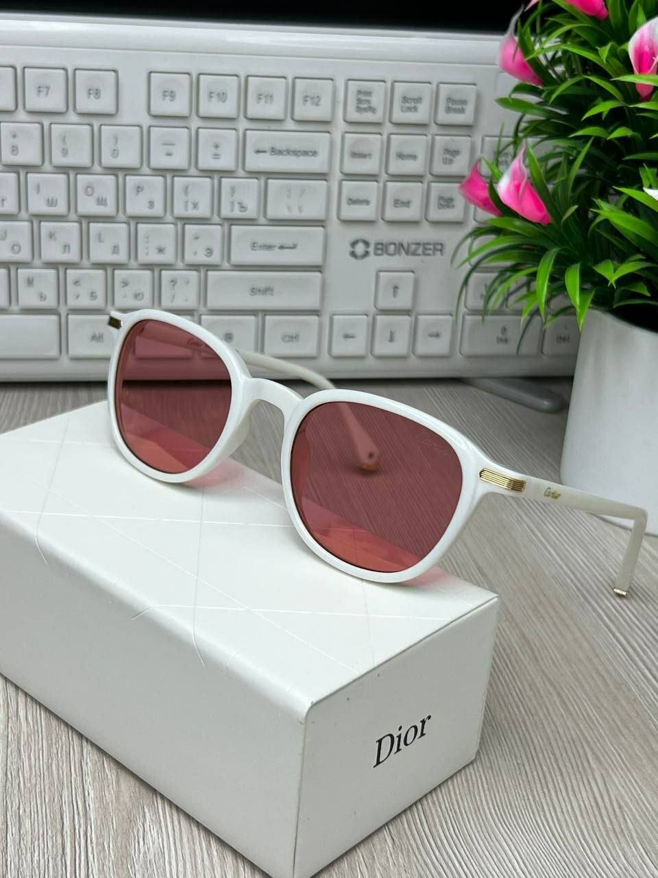 Солнцезащитные очки