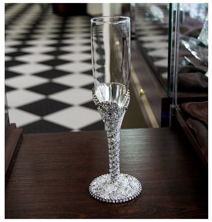 Бокал свадебный с кристаллами сваровски, бокал для шампанского