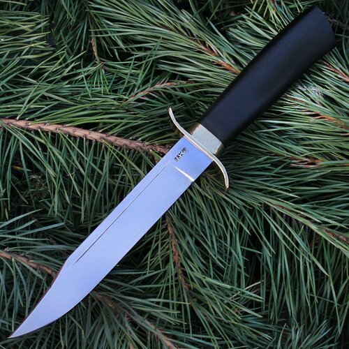 Нож разведчика НР-40 классический из кованой нерж. стали 95Х18 гарда латунь, рукоять граб нож урал сталь 95х18 граб
