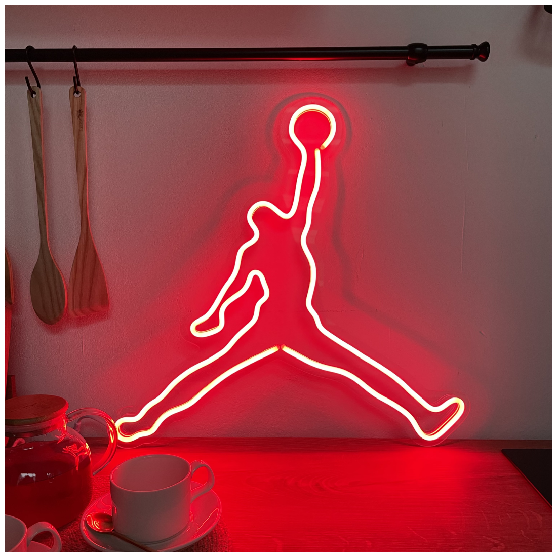 Неоновая вывеска / светильник декоративный в виде логотипа Nike Jordan (Джордан) с диммером - фотография № 5