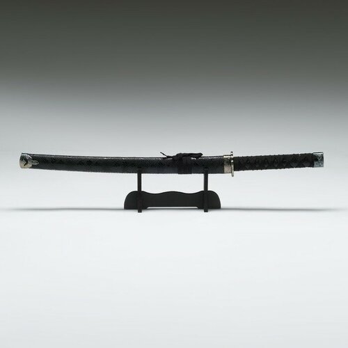 фото Сувенирное оружие «катана», без подставки, чёрные ножны под змеиную кожу, 70 см no name