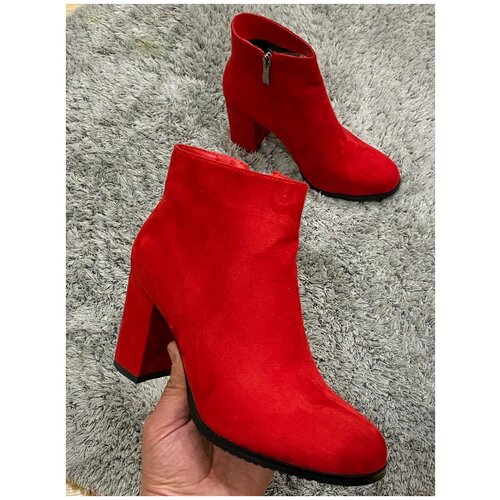 фото Ботинки, весна-осень, красный бархат, 38 размер chengdu junmei shoes co