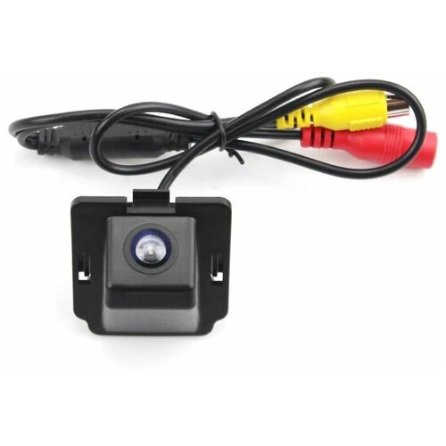 Камера заднего вида Мицубиси Аутлендер - 180 градусов Mitsubishi Outlander - 2006-2022 2950₽