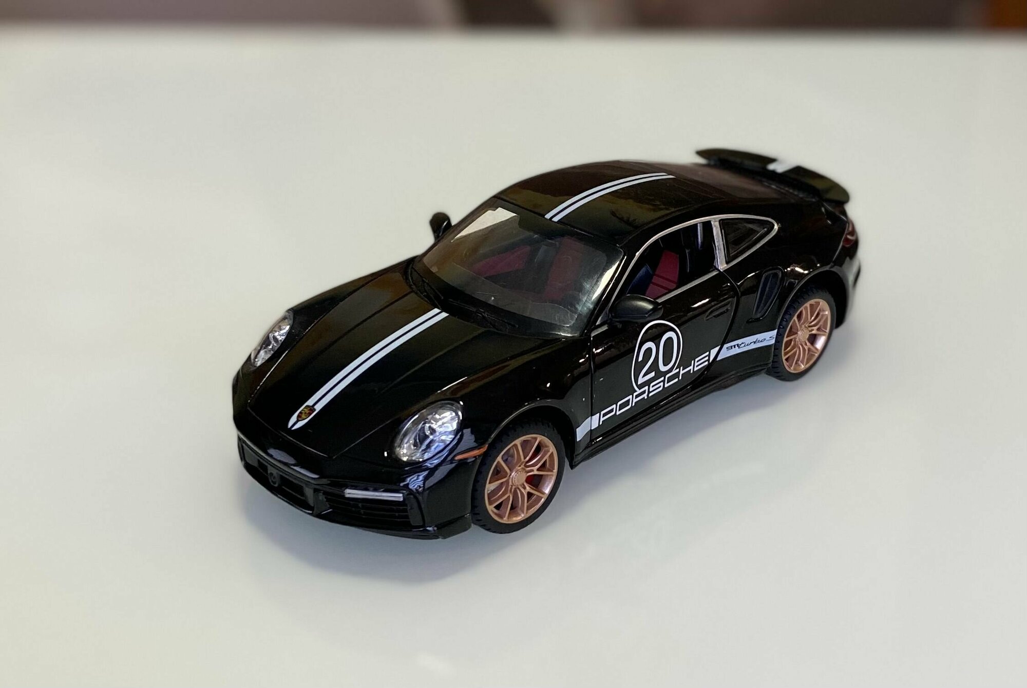 Металлическая машинка Mini Auto 1:24 Porsche 20 см. инерционная, свет, звук