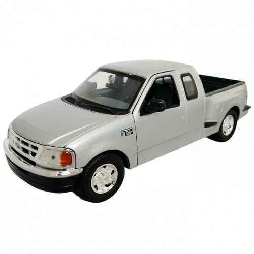 Ford F-150 FLARESIDE SUPERCAB 1:24 коллекционная металлическая модель автомобиля MotorMax 73284 silver ford f 150 flareside supercab 1 24 коллекционная металлическая модель автомобиля motormax 73284 silver