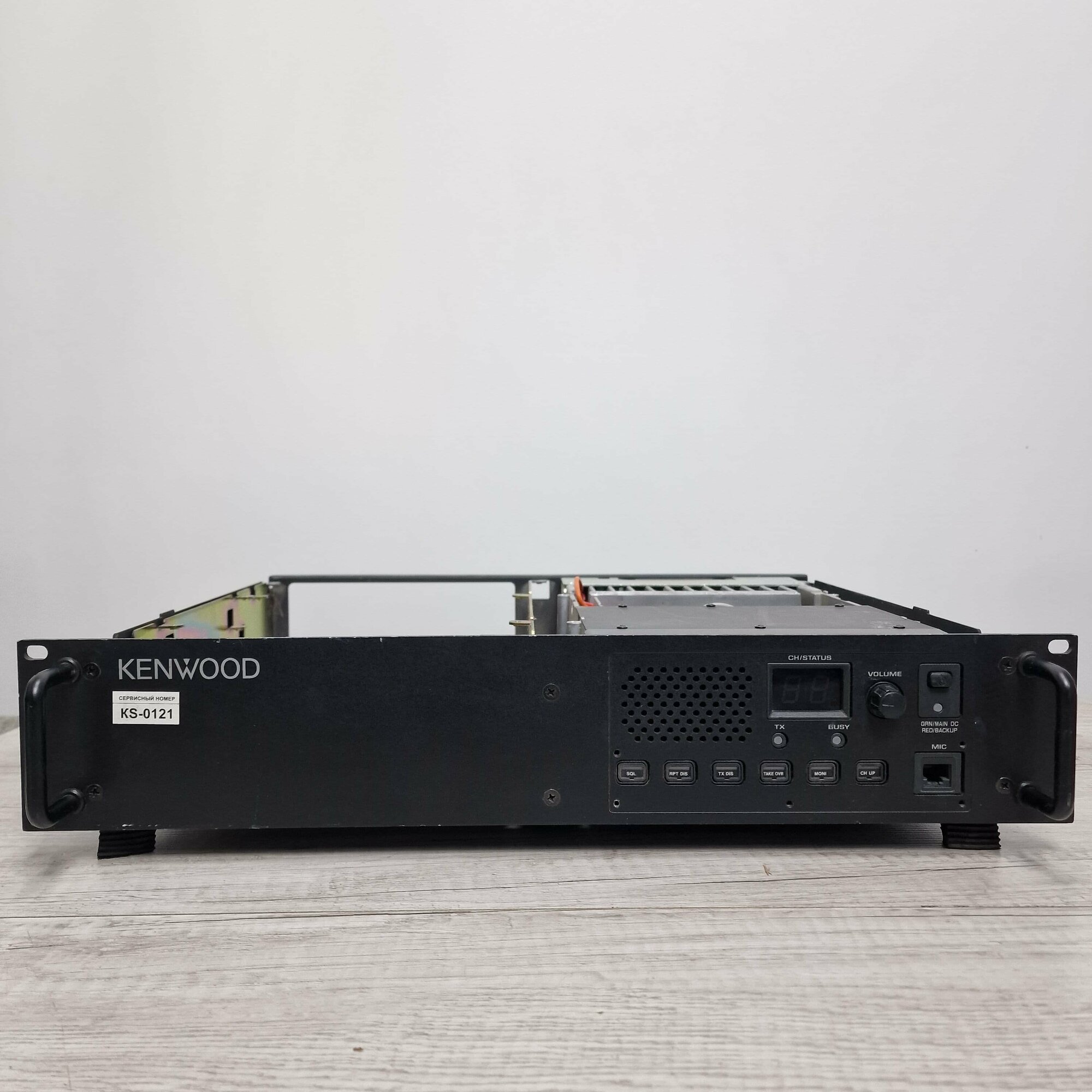 Kenwood TKR-750 ретранслятор VHF диапазона