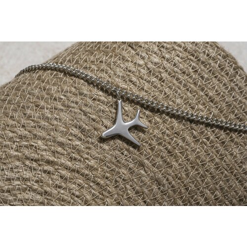 Браслет Браслет из серебра 925 проба Самолет, серебро, 925 проба, длина 17.5 см.