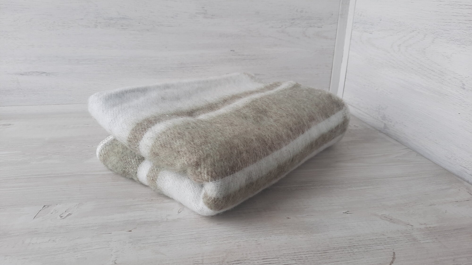 фото Одеяло детское шерстяное