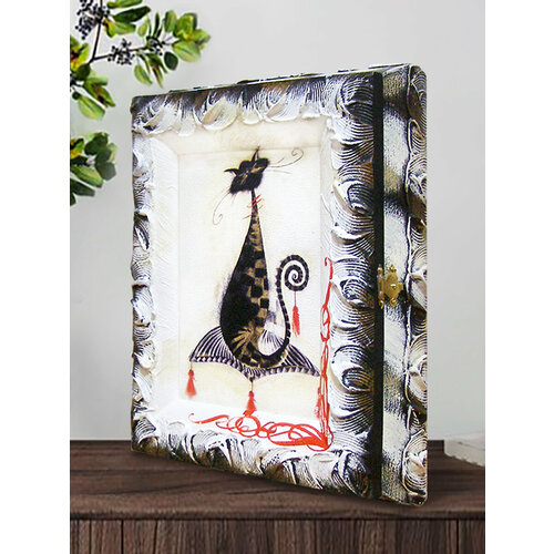 Ключница настенная закрытая деревянная 15х20 (24х29) Декарт мужская женская декор из дерева ручная работа в интерьер