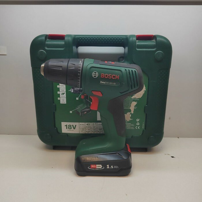 Шуруповерт Bosch EasyDrill 18v-40