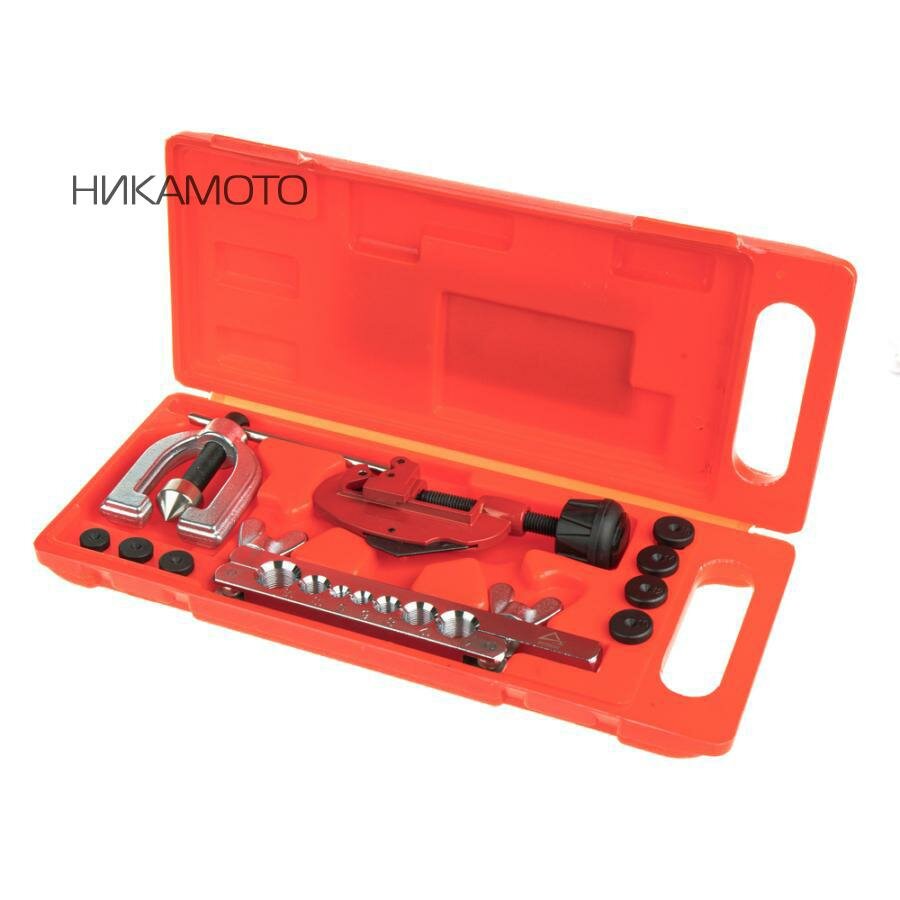 ARNEZI R7703032 Набор для развальцовки тормозных трубок с труборезом 10пр. ARNEZI R7703032