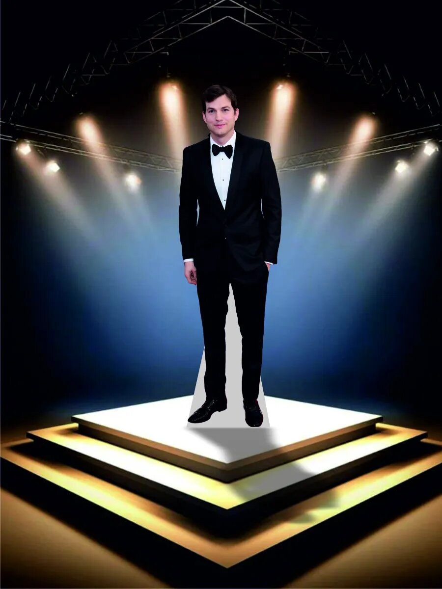 Ростовая фигура Эштон Кутчер — фото 1