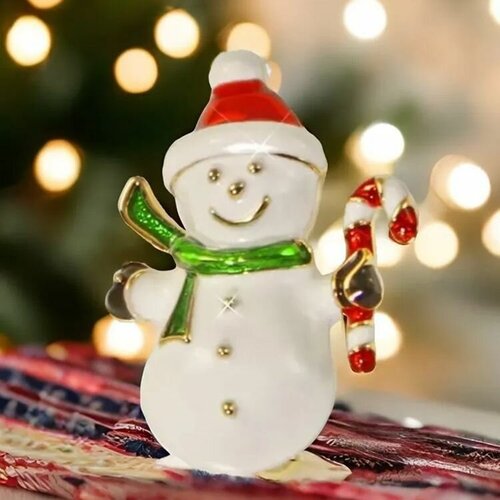 Брошь, эмаль, белый булавка новогодняя рождественские истории снеговик цветная в серебре