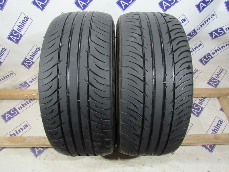 Kumho Ecsta SPT KU31 235 55 17 шины Летние