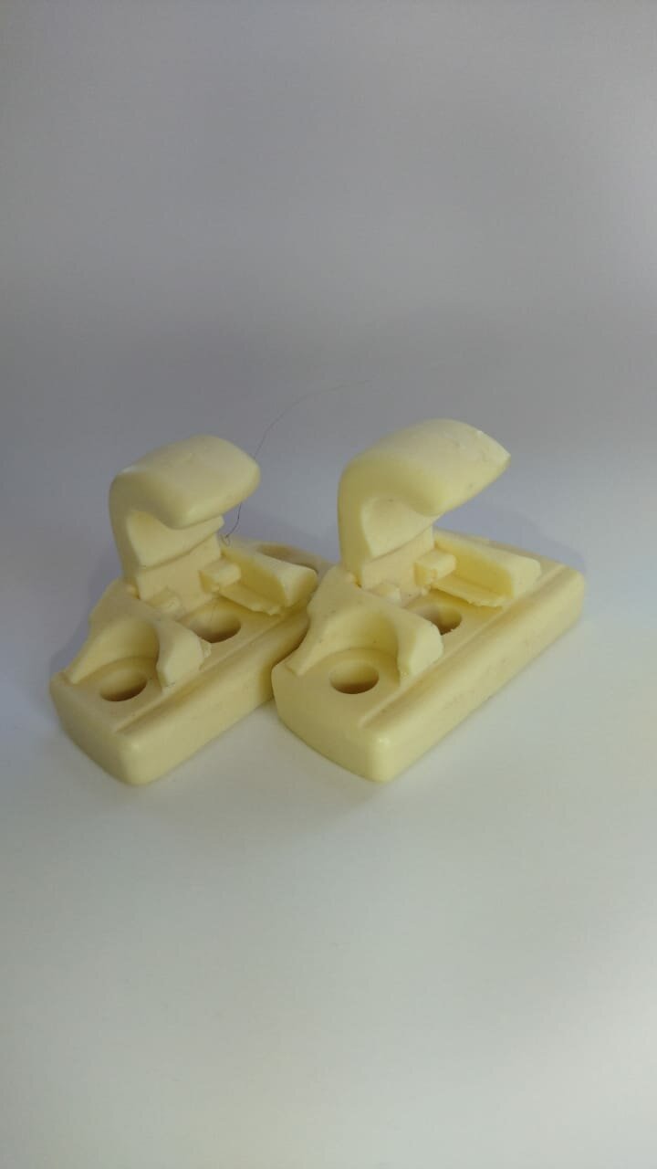 фото Кронштейн козырька солнцезащитного для VAG 3B0857561B усиленный