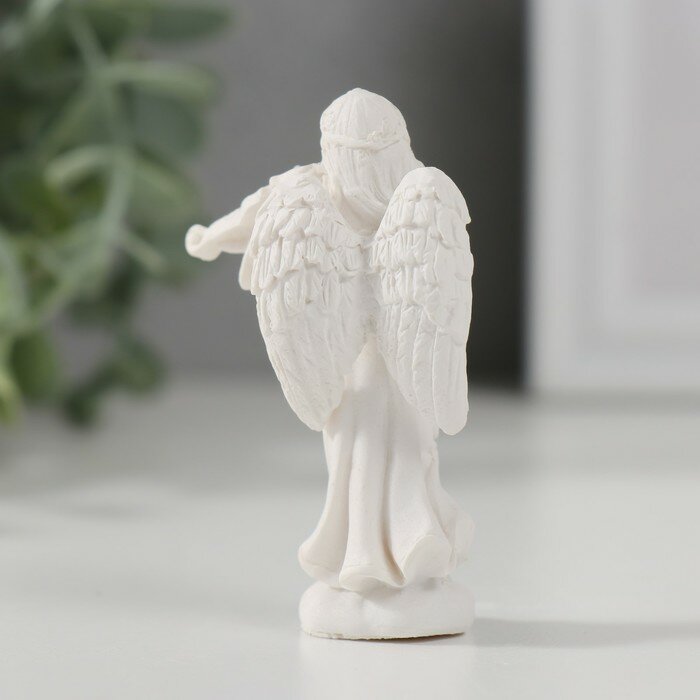 Сувенирная фигурка КНР "Ангел-хранитель со скрипкой", полистоун, 6,2х2,5х3,5 см (P838--44B)