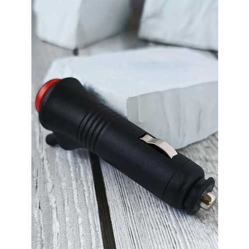 Штекер в прикуриватель Евро 255₽