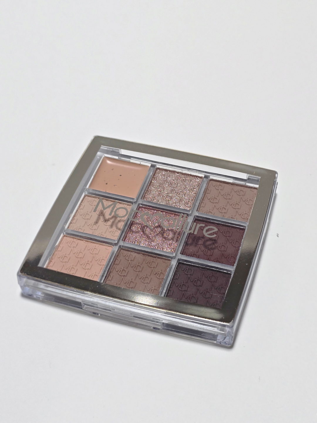 Палитра теней для век Mocallure: 9 оттенков для создания неповторимого образа