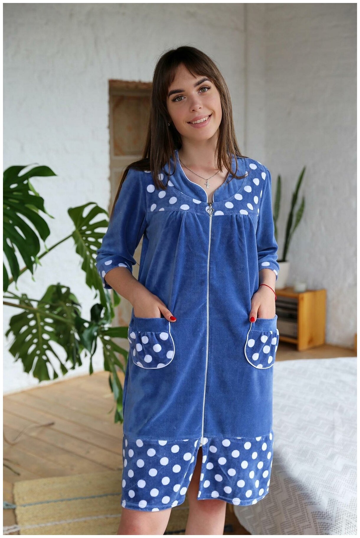 Халат Lika Dress средней длины, укороченный рукав, карманы, размер 54, голубой - фотография № 2