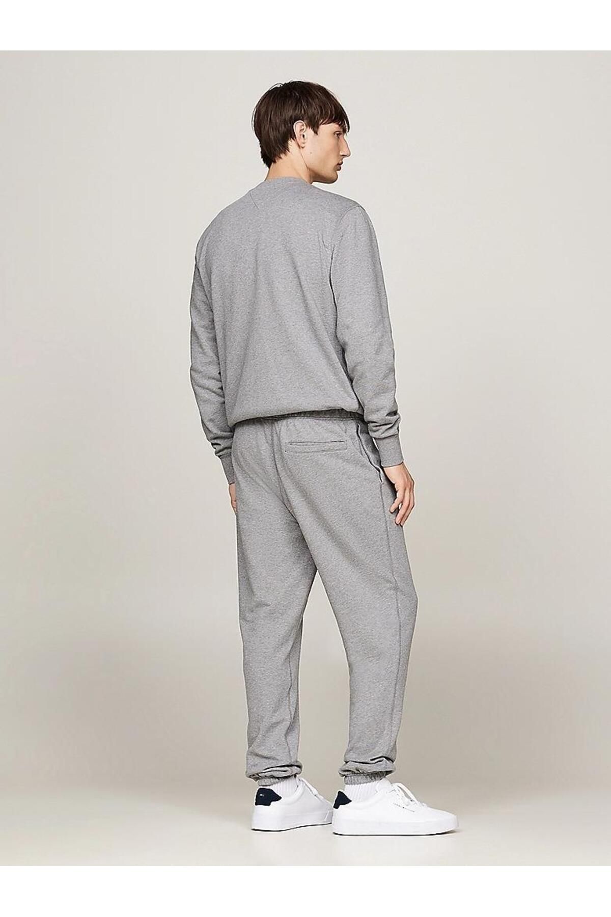 Брюки джоггеры TOMMY HILFIGER, размер S, серый — фото 1