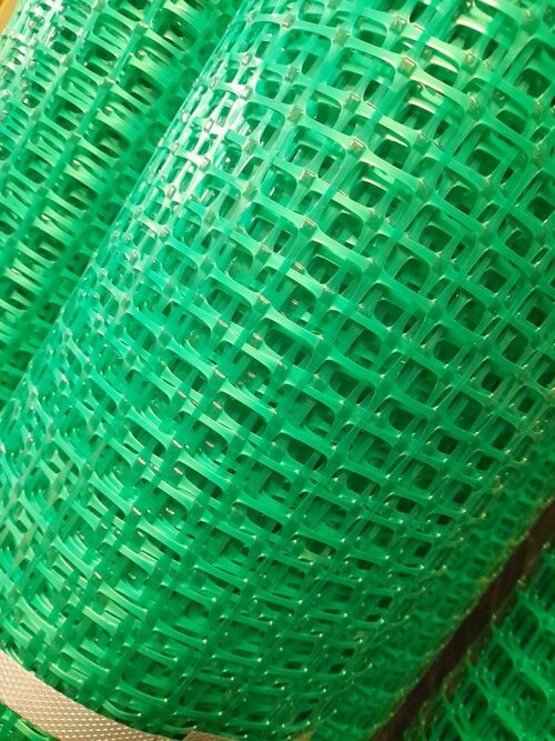 Сетка садовая, заборная, пластиковая, ячейка 20х20мм, ширина 1500мм, длина 5м. Цвет лесной зеленый
