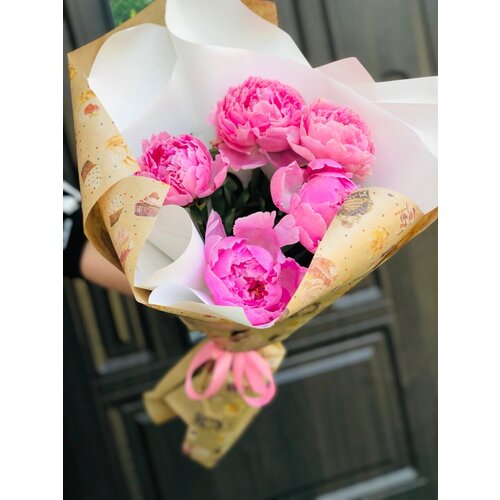 Пионы живые 5шт / Цветы / Подарок