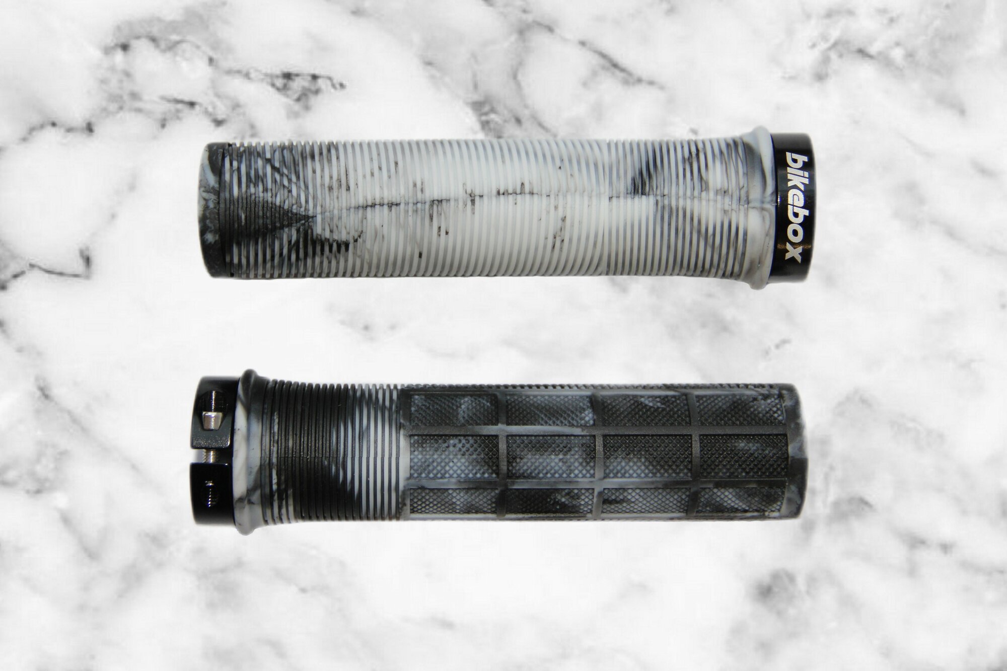 Грипсы для велосипеда Death Grip цвет Gray Camo, с локоном комплект 2 шт