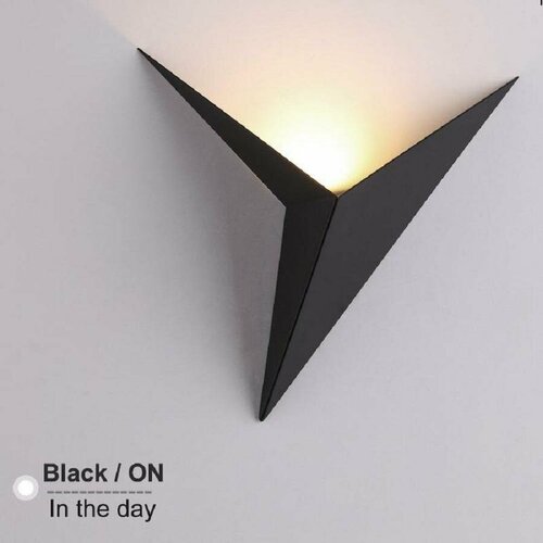 Настенный светильник，Osairous，658139, Треугольник, черный, теплый свет, 3 Вт