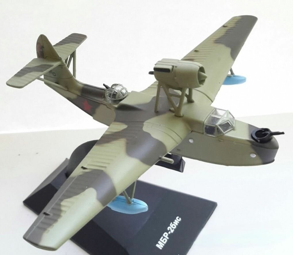 Масштабная модель 1/144 самолет МБР 2-БИС — фото 1