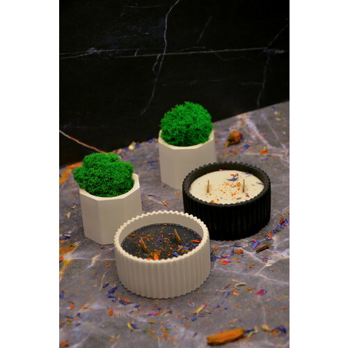 Набор Кашпо из гипса с мхом и ароматическими свечами
