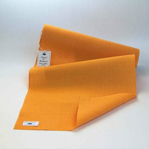 Vaupel & Heilenbeck 233-200 Основа для вышивания 11-ти ниточная, лента 28ct - на метраж, 1 метр, 20 см