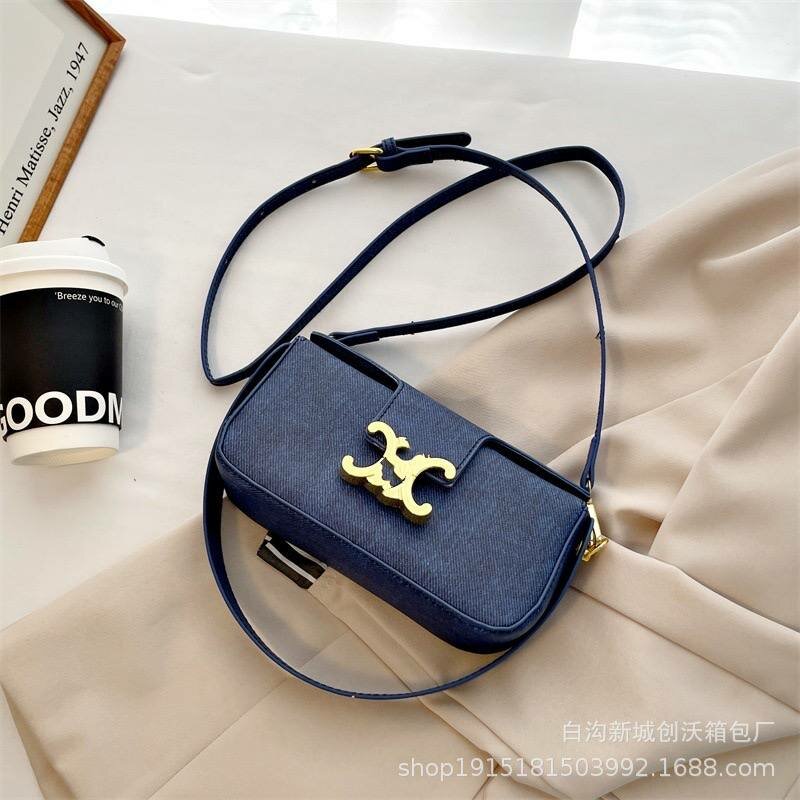 Сумка багет