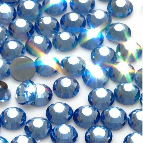 Стразы термоклеевые ss 30 (6,4 мм) светло-синие ( Лайт Сапфир ) 288 штук, горячей фиксации, блестящие стеклянные, для гимнастики, фигурного катания, для дизайна одежды