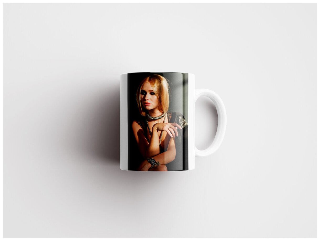 Кружка "Девушка, женщина, модель" 320 мл.