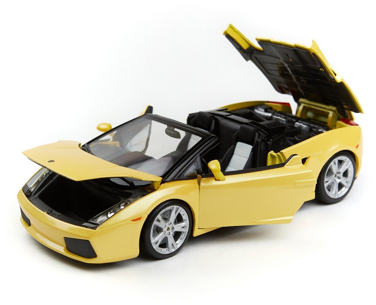 Bburago Коллекционная машинка 1:18 Lamborghini Gallardo Spyder, 18-12016, желтая - фото №3