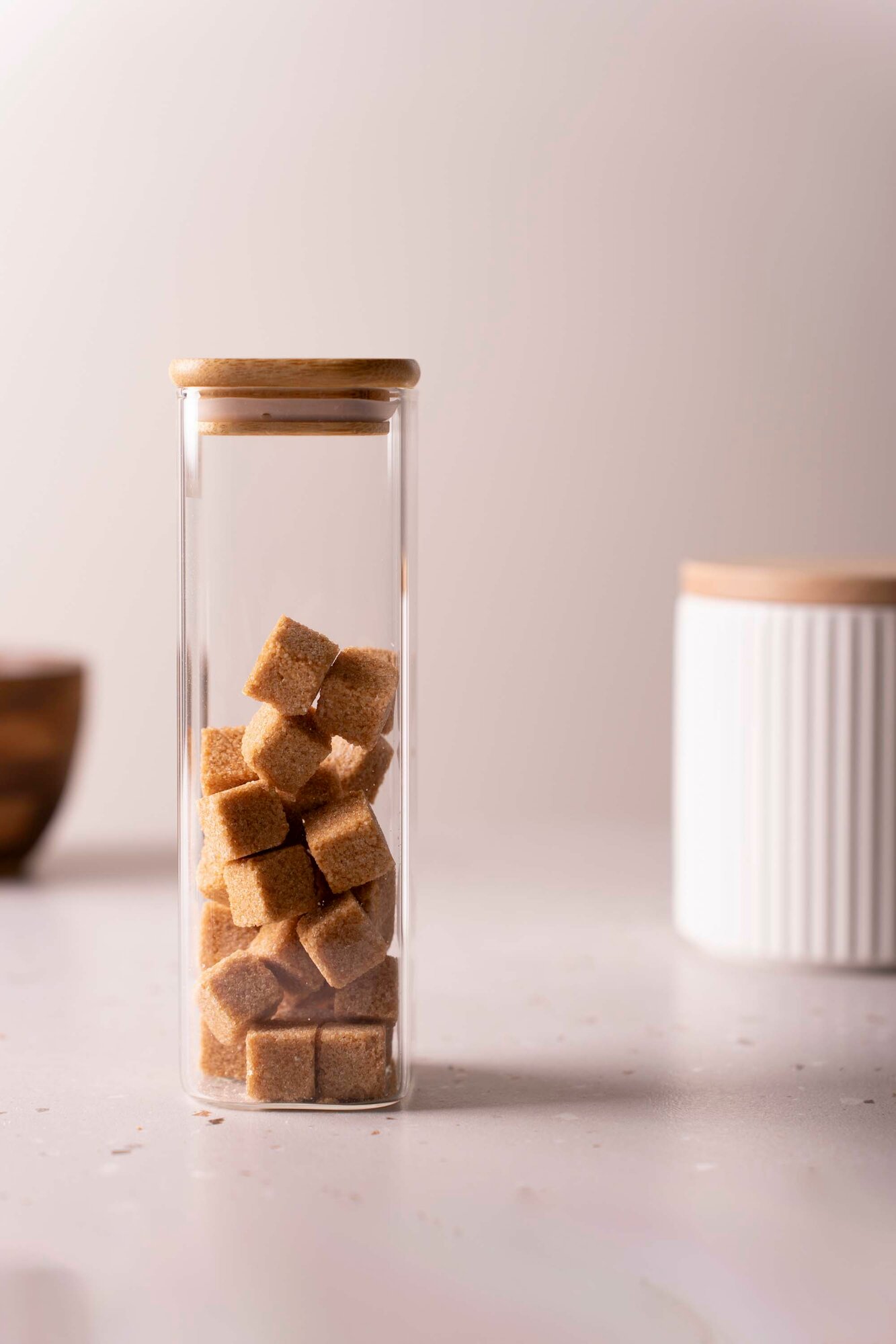 фото Банка для хранения сыпучих продуктов стеклянная 600мл