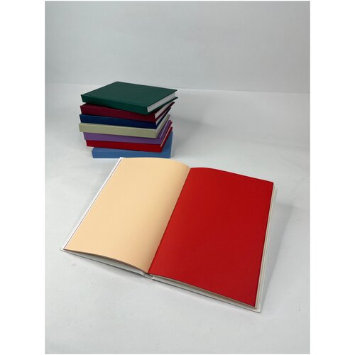 Блокнот записная книжка с разноцветными листами в жестком оранжевом переплете для рисования карандашами, маркером, размер А5 21х15,5