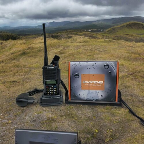 Портативная рация Baofeng UV-9R Plus IP67 8 Ватт с гарнитурой 290000₽